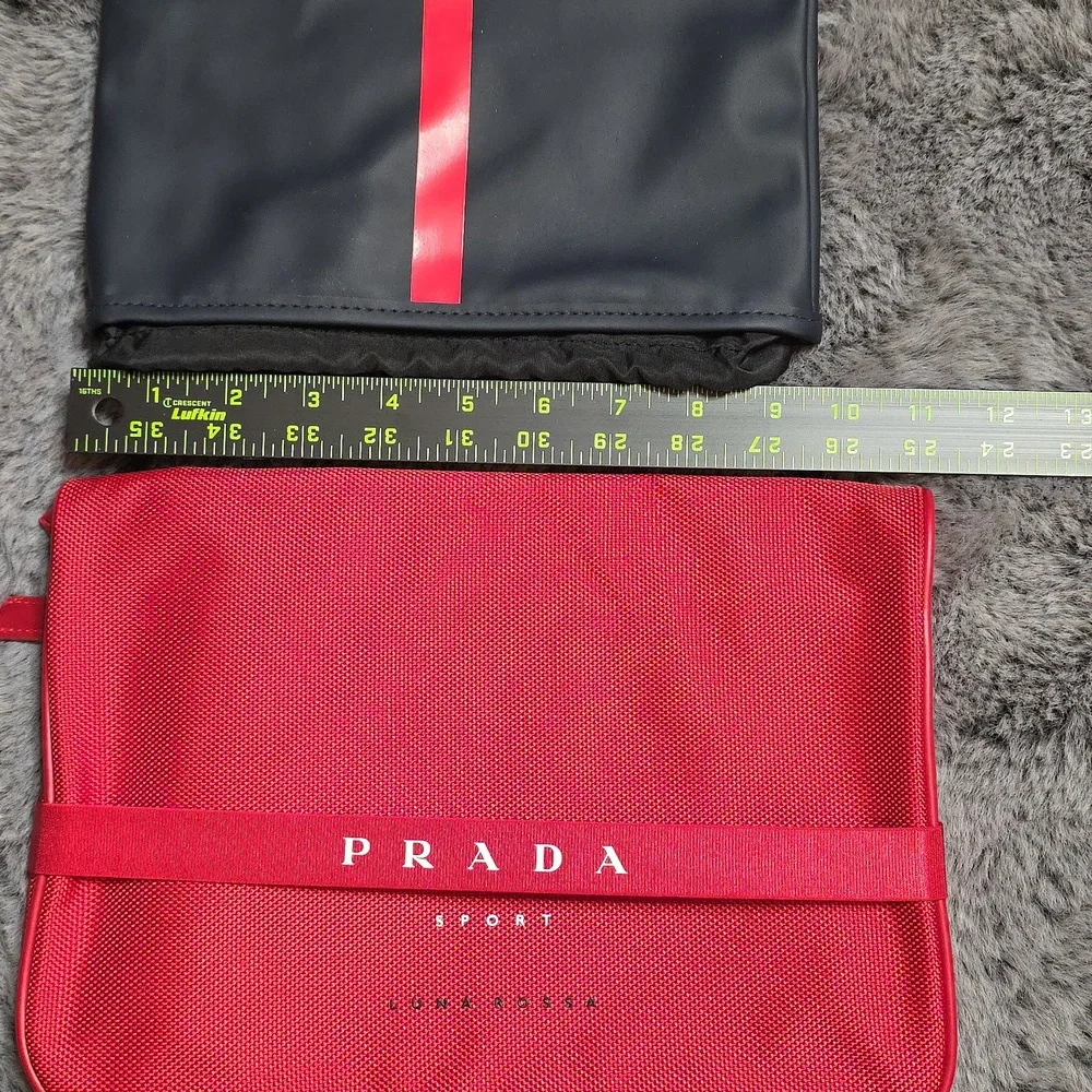 Prada discover chic